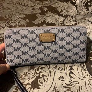 🌸Michael Kors Wallet🌸